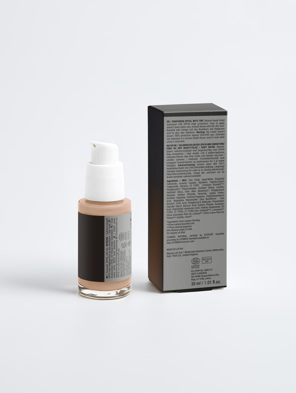 Nexa tinted Sunscreen SPF30, second view showing the pump